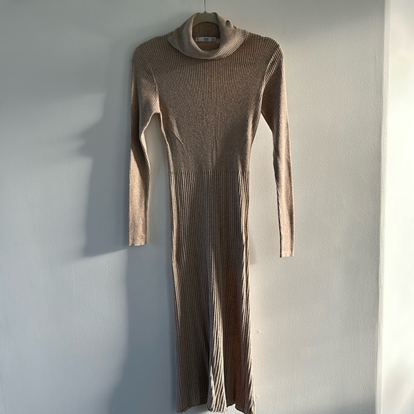 MNG ribbed knit turtleneck dress in tan color size Small - Picture 2 of 9